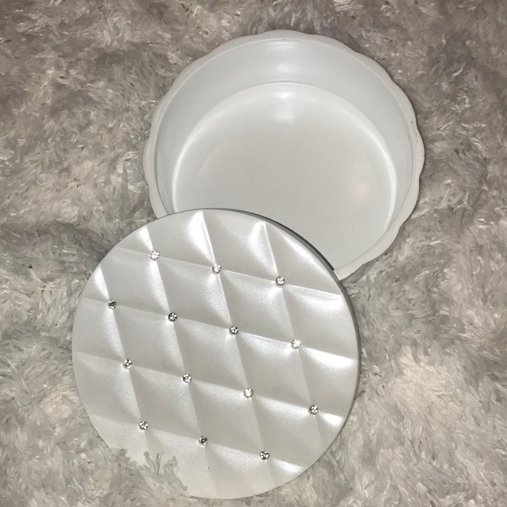 Elegant Box